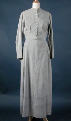 Historical Workwear, Ww1 Uniforms, Worker Uniform, Nursing Cap, History Fashion