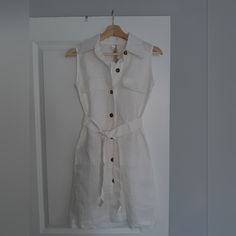 Handmade Buttoned Sleeveless Dress Never Worn, Beautiful Quality Sleeveless Linen Dress For Casual Wear, White Fitted Linen Sleeveless Dress, White Sleeveless Linen Dress For Day Out, White Sleeveless Linen Dress, Xs Dresses, Pure Linen, Linen Dress, Dresses Xs, Sleeveless Dress