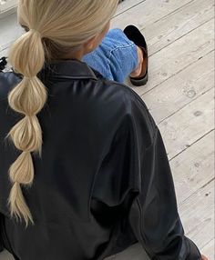 Long Blonde, Long Blonde Hair, Hair Envy, Aesthetic Hair, Hair Dos, Trendy Hairstyles, Hair Day, Pretty Hairstyles