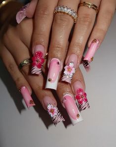 @toptierprincess Nails Acrylic Aquarius, Junk Nails Hello Kitty, Cute Medium Nails Ideas, Cute Junk Nails, Baddie Nail Inspo Acrylic, Crazy Design Nails, Taper Square Nails, Long Acrylic Nails Designs Ideas Baddie, Nails Acrylic Charms