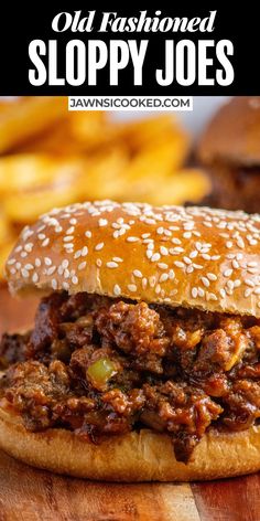 sloppy joe sandwich Old Fashioned Sloppy Joes, Old Fashioned Sloppy Joe Recipe, Homemade Sloppy Joe Sauce, Sloppy Joe Recipe Easy, Homemade Sloppy Joe Recipe, Sloppy Joe Sauce, Homemade Sloppy Joes, Joe Recipe, Sloppy Joes Recipe