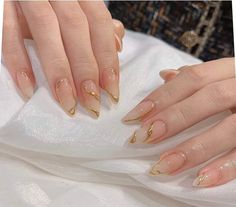 Transparent Nail Art, Nails Airbrush, Elegant Touch Nails, Hello Nails, Airbrush Nails, Work Nails