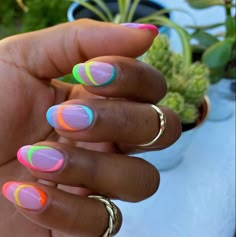 Nails And Rings, Bright Nail Designs, Nail Stuff, Bright Nails, Beach Nails