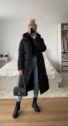 Long Parka Outfit, Puffer Outfit, Mode Zara