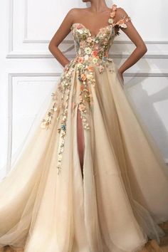 One Shoulder Ball Gown Prom Dress Applique Light Gold V-Neck Long Tulle Matoshi Gown, Teuta Matoshi, Flower Prom Dress, Split Prom Dresses, One Shoulder Prom Dress, Dress Sleeve Styles, Piece Prom Dress, Prom Dresses With Sleeves, Tulle Prom Dress