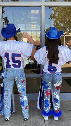 School Spirt Pants, Homecoming Diy Pants, Senior Pants Ideas High Schools, Football Game Pants Painted, Senior Jeans Painted 2023 Back, Hoco Spirit Pants Ideas, Cute Homecoming Pants Ideas, Hoco Painted Jeans Ideas