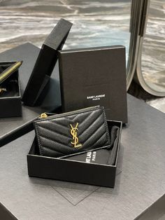 Size: 13cm*8cm*2cm It comes with Dust box, Care manual, Tag, and Paper bag. Luxurious Design, Zippered Tote, Cute Bag, New Handbags, Crossbody Shoulder Bag, Formal Event, Contact Us, Wellness Design, Messenger Bag