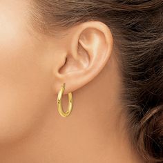 Step out in style with these stunning 14k Yellow Gold Polished Hoop Earrings from Leslie's. Crafted from high-quality 14k yellow gold, these earrings are sure to catch the light and make a statement wherever you go.The average weight of these earrings is a lightweight 1.65 grams, making them comfortable to wear all day long. The width of each earring is 26mm, providing a bold and eye-catching look without being too overwhelming. These hoops are the perfect addition to any jewelry collection, add Medium Hoop Earrings, Yellow Tone, Gold Polish, Stunning Earrings, Accessories Jewelry Earrings, Fine Jewelry Gift, Round Earrings, Selling Jewelry, Gold Hoop