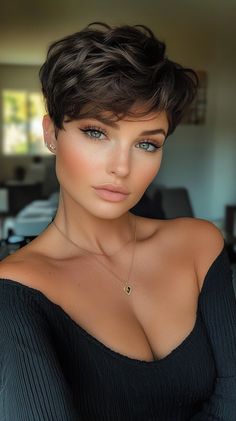 💁‍♀️💖 Chic Pixie Cut For 2024 Unique Pixie Cut Styles: From Classic to Edgy Inspiration 🌈 Straight Bobs, Tapered Pixie, Short Hairdo, Sassy Hairstyles, Hairstyle For Chubby Face, Pixie Cut Styles, Blonde Hair Transformations, Platinum Blonde Hair Color, Chic Short Hair