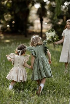 Summer Dress-up Dresses With Buttons, Summer Dresses With Buttons For Dress-up, Cute Ruffled Dresses For Bridesmaids, Cute Ruffled Bridesmaid Dress, Cute Bridesmaid Dresses With Ruffles, Bohemian Dresses For Baptism In Spring, Bohemian Dress For Spring Baptism, Cute First Communion Summer Dress, Wedding Running