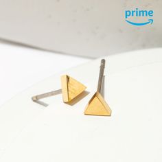 ||TLW01ESTriG Earrings For Sensitive Ears, Best Earrings, Cheap Earrings, Triangle Earrings Stud, Nickel Free Jewelry, Titanium Earrings, Triangle Studs, Geometric Studs, Titanium Jewelry