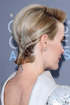 Edgy Updo, Rocker Glam, Painting Famous, Short Sassy Haircuts, Sassy Haircuts, Modern Haircuts, Sarah Paulson, Pretty Females, Haircut For Older Women