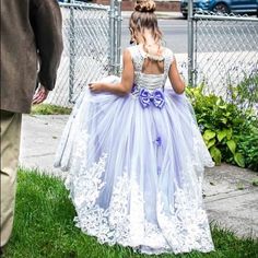 Absolutely Gorgeous Flower Girls Dress Size 6. The Dress Was Professionally Cleaned And Has No Stains Or Rips. Flower Girls Dress, Flower Girl Dress, Flower Girls, Girls Dress, Girl Dress, Kids' Dresses, Color Purple, Flower Girl, The Dress