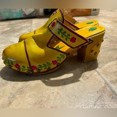 Yellow Heeled Clogs, Never Worn, Size 38 Yellow Clogs For Spring, Spring Retro Closed Toe Clogs, Retro Spring Clogs With Round Toe, Retro Round Toe Clogs For Spring, Spring Retro Round Toe Clogs, Retro Spring Mules With Round Toe, Spring Retro Mules With Round Toe, Retro Round Toe Mules For Spring, Spring Retro Round Toe Mules