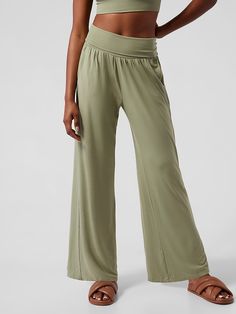 Comfy Cute Pants, Comfy Pants Outfit, Yoga Outfit Aesthetic, Flowy Summer Pants, Alt Summer Outfits, Wide Leg Yoga Pants, Eucalyptus Green, Wide Leg Lounge Pants, Cozy Pants