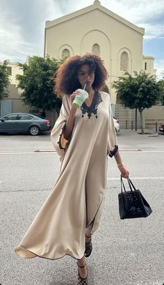 imaan hammam north africa arab alaïa arab aesthetic north africa aesthetic moroccan #arabicfashion #alaia #imaanhammam #imaan Imaan Hammam Curly Hair, Imaan Hammam Aesthetic, Iman Hammam, Imaan Hammam Style, Africa Aesthetic, Arab Aesthetic, Morocco Fashion, Morocco Aesthetic, Imaan Hammam