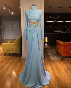 Valdrin Sahiti, Makeup Tip, Glamour Dress, Gala Dresses, Couture Gowns, Glam Dresses, Looks Chic, Mermaid Prom Dresses