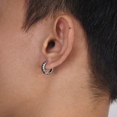 Cool Fashion Chain Hoop Huggie Earrings for Men Boys, Waterproof Stainless Steel New Gothic Ear Gifts for Him Jewelry Material: Metal Origin: Mainland China Metals Type: Stainless Steel Earring Type: hoop earrings Shape\pattern: Round Fine or Fashion: fashion Gender: Men Model Number: 3256805969494102 Item Type: EARRINGS Style: TRENDY Earring Size: same as images Color: Retro Silver color Feature: Men Hoop Earrings Material: Waterproof Stainless Steel Occasion: Daily/Street/Party Material：Enviro Mens Earrings Hoop, Earrings For Men, Street Party, Cool Fashion, Trendy Earrings, Men Model, Earring Type, Huggie Earrings, Stainless Steel Earrings