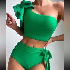 Perfect Vacation Vibes!!! A Simple Design With Incredible Structure & Detail - Beautiful Kelly Green - Single Shoulder With Ruffled Sleeve - Clean Lines - Nice, Stretchy Material - High Waisted Bottoms With Flattering Coverage New Medium Top Measures 16” Pit To Pit (Lying Flat And Unstretched) And Is 14.5” Long Bottoms Measure 13.5” At The Waist (Lying Flat And Unstretched) And Are 9” Long Comment With Any Questions - Happy To Help! Happy To Bargain And Bundle - Thanks So Much Swimsuit, Beach, B Solid One-shoulder Swimwear For Party, One-shoulder Swimwear For Beach Season Parties, One-shoulder Swimwear For Party, Solid Color One-shoulder Party Swimwear, Solid One-shoulder Party Swimwear, One-shoulder Party Swimwear For Beach Season, One Shoulder Beach Party Swimwear, One Shoulder Solid Color Party Swimwear, Fitted One Shoulder Tankini For Beach Season