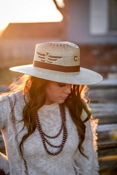 The Mexico Shore by Charlie 1 Horse - Triangle T Boutique Charlie One Horse Hats Outfit, Charlie 1 Horse Straw Hat, Cowboy Hat Outfit Woman, Charlie Horse Hats, Charlie One Horse Hats, Horse Race Outfit, Western Hats For Women, Womens Western Hats, Western Chic Fashion