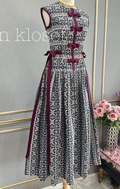 Uneven Hemline Dress, Batik Dress Design, Simple Long Dress, Beautiful Dress Designs, Boutique Dress Designs, Designer Dresses Casual, Classy Dress Outfits