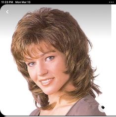 Loose Curls Medium Length Hair, Mid Haircuts, Hair Shag, Curls For Medium Length Hair, Feathered Hair Cut, Modern Shag Haircut, Bangs Hairstyle, Short Shag Hairstyles, Layered Haircuts For Medium Hair