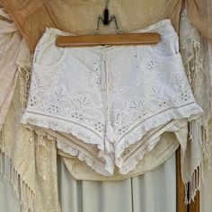 Guc Size Small White Eyelet Lined Shorts, Never Wore Because They’re Too Small, No Stretch At All Has A Tiny Spot On The Back Left Side, Very Hard To See & Not Noticeable While Wearing Please Ask Me Any Questions! White Eyelet, Spot On, Ask Me, Color White, How To Wear, Women Shopping, White, Color