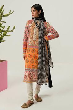 Sana Safinaz H242-013B-2I Mahay Lawn Collection 2024 Default Title Sana Safinaz H242-013B-2I Mahay Lawn Collection 2024 Original brand suit fabric and photography lite diffrance in actual print. Fitted Patterned Lawn Suit With Long Sleeves, Patterned Fitted Long Sleeve Lawn Suit, Fitted Long Sleeve Patterned Lawn Suit, Fitted Patterned Lawn Suit For Summer, Patterned Fitted Lawn Suit With Long Sleeves, Fitted Floral Print Lawn Suit With Long Sleeves, Fitted Patterned Lawn Suit With Dupatta, Multicolor Lawn Suit With Dupatta For Spring, Traditional Multicolor Lawn Suit With All Over Print