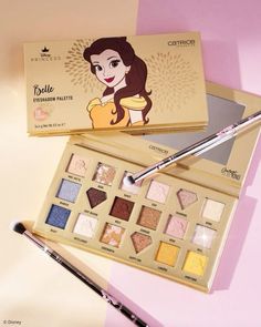 Make Up Essence, Catrice Eyeshadow, Essence Disney, Disney Inspired Makeup, Makeup Palette Collection, Alat Makeup, Essence Makeup, Makeup Pallets, Love Disney