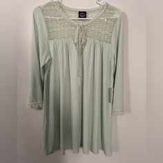 Light Green Long Sleeves Woman Blouse, Lace In The Front And Back With Split All Around To Give A Elegant Style. Half Quarter Sleeves With Lace In The End Of It. . Casual Tunic Blouse For Brunch, Casual Tops With Lace Trim And 3/4 Sleeve, Casual Tunic Tops For Brunch, Casual Stretch Blouse With Lace Trim, Casual Lace Trim Blouse For Day Out, Flowy Tunic Tops For Daywear, White Tunic Blouse, Sleeves With Lace, Woman Blouse