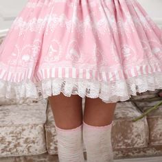 Hemline of Our Sweet Lolita Chandelier Print Skirt Harajuku Style Pink Ruffled Skirt, Pink Harajuku Ruffle Skirt, Pink Harajuku Skirt With Ruffles, Fairy Kei Pink Tiered Skirt, Pink Fairy Kei Tiered Skirt, Shoe Ribbon, Kawaii Skirt, Nice Women, Princess Skirt