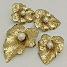 Vintage Sarah Coventry Parure Earrings Small Pin Large Pin Leaf with Faux Pearl | eBay Sarah Coventry Jewelry, Small Pin, Sarah Coventry, Leaf Jewelry, Coventry, Vintage Costume Jewelry, Vintage Costumes, Ants, Costume Jewelry