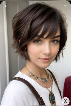 Short Hair Styles Brunette, Teen Pixie Cut, Short Hair Cuts For Fine Hair For Women, Short Hair Styles Over 40 For Women, Short Hairstyle Women Pixie, Pixy Bob, Short Messy Haircuts For Women, Messy Short Hairstyle Women, Pixie Haircut With Highlights