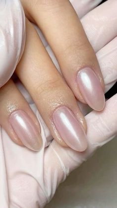 nail inspo, chrome nails, nails, acrylic Light Pink Glazed Nails, Light Pink Metallic Nails, Pastel Pink Chrome Nails, Blush Chrome Nails, Soft Pink Chrome Nails, Nude Pink Chrome Nails, Beige Chrome Nails, Pearly Pink Nails, Chrome Nails Gel