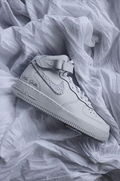 Wedding Sneakers for Bride Personalized Bridal Shoes Air Force 1 Mid T – solecraftstudio Wedding Sneakers For Bride, Custom Nike Air Force 1, Custom Wedding Shoes, Pearl Wedding Shoes, Bridal Sneakers, Custom Nike Air Force, Nike Air Force 1 Mid, Nike Air Force 1s, Wedding Sneakers