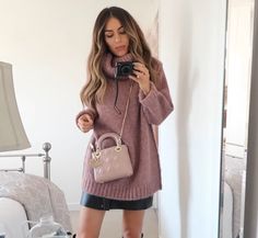 Lydia Elise Millen Acne sweater Lady Dior bag pink Pink Lady Dior Bag Outfit, Lady Dior Mini Outfit, Dior Wishlist, Lady Dior Outfit, Dior Fits, Pink Lady Dior, Lady Dior Bag Outfit, Dior Bag Outfit, Pink Bags Outfit