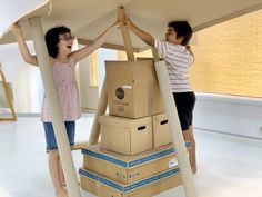 Unlock the Power of Play Based Teaching Play Invitations, Invitations To Play, Cardboard Construction, Large Cardboard Boxes, Reggio Inspired Classrooms, Play Based Learning Activities, Toddler Class, Playful Learning