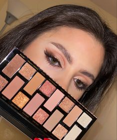 Too Faced Eyeshadow, Nude Palette, Natural Palette, Nude Eyeshadow, Beauty Hair Makeup, Born This Way, Eyeshadow Tutorial, Too Faced Cosmetics, Eyeshadow Looks