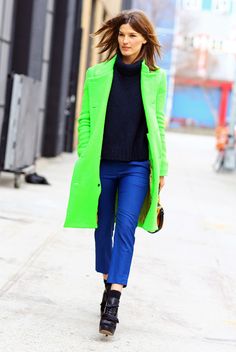 #FashionSnap #Fashion #NYC #Women #Girls #Streetshots | Street snap in NYC!  | Model: HANNELI | Coat: Neon Green ACNE Coat | Sweater: Turtleneck Sweater | Pants: Cropped Blue Pants | Shoes: Black Boots | Photo By Phil Oh | More fashion styles are at https://www.facebook.com/fashionsnap2013 Acne Coat, New York Street Style, Neon Fashion, Green Coat, Blue Pants, Coat Fashion, Sweater Coats, Neon Green, New York Fashion Week