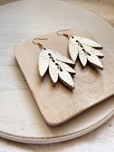 Genuine cowhide leather Nickle-free earring post Double layer leather earrings Ready to ship Layered Leather Earrings, Affordable Leather Drop Earrings, Boho Western Leather Earrings, Tan Leather Earrings, Rustic Brown Leather Earrings, Free Earrings, Little Designs, Leather Earrings, Double Layer