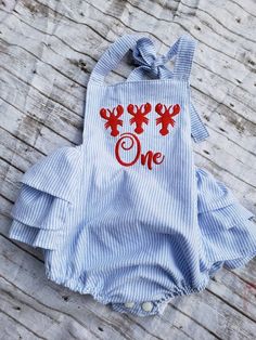 Check out this item in my Etsy shop https://www.etsy.com/listing/1232864165/seersucker-romper-crawfish-applique Baby Bubble, Be The Light, Handmade Clothing, Bubble Romper, Girl Clothing, Kids Songs, Girls Rompers, Handmade Clothes