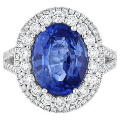 An exquisite unheated and untreated blue sapphire with origin KASHMIR that is extremely rare and valuable furthermore the sapphire has no signs of treament or heat and this was certified by GIA and Igi Antwerp Exquisite trillion side diamonds set in solid platinum. No Heat, Fine Jewels, Gem Stone, Jewelry Rings Engagement, Ring Verlobung, Blue Sapphire, Diamond Cuts, Diamond Ring, Platinum