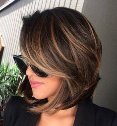 A Line Bob Brown Balayage Bob, Kort Bob, Chocolate Brown Hair Color, Blond Balayage, Chocolate Brown Hair, Balayage Brunette, Brown Hair With Highlights