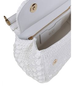 White leather Sicily handle bag from Dolce & Gabbana featuring round top handle, front logo plaque, foldover top with magnetic fastening, adjustable and detachable shoulder strap and gold-tone hardware.Width 26 cmHeight 21 cmHandle 9 cmDepth 12 cmGender: WOMENMaterial: 100%LEATHERColor: BLACKMade in: ITProduct ID: BB6002AY20889642*Import tax/duty will be calculated at checkout (If applicable) Luxury Shoulder Bag With Detachable Strap And Round Handle, Designer Bag With Gold-tone Hardware And Round Handle, Designer Bags With Gold-tone Hardware And Round Handle, White Bag With Gold-tone Hardware And Round Handle, White Bags With Gold-tone Hardware And Round Handle, Designer White Bag With Round Handle, Designer Top Handle Satchel With Rolled Handles, Luxury White Flap Bag With Top Handle, Luxury White Top Handle Flap Bag