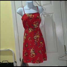 Red Floral Mini Dress Size Xs Brand New With Tags Red Mini Sundress For Day Out, Red Floral Print Sleeveless Sundress, Red Floral Print Sundress, Red Sundress For Day Out, Red Floral Print Sundress For Day Out, Red Fitted Summer Sundress, Red Casual Sundress For Spring, Red Casual Mini Sundress, Fitted Red Summer Sundress