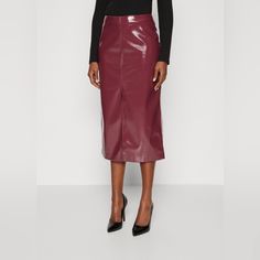 Cherry Red Color Patent Midi Skirt - Pencil Skirt Gap Jeans Women, Cherry Red Color, Tan Skirt, Skirt Pencil, Garnet Red, Slip Skirt, Midi Skirt Pencil, Gap Women, Midi Skirts