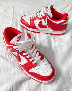 Nike Shoes Girls, Basket Style, Jordan Shoes Retro, Custom Nike Shoes, All Nike Shoes