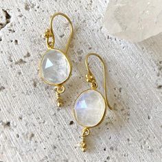 Golden Moonstone Drop Earrings – Robindira Unsworth Elegant Gold Crystal Earrings With Moonstone, Gold Moonstone Earrings, Gold Moonstone Drop Earrings, Bohemian Moonstone Earrings, Moonstone Earrings Gold, Moonstone Rings, Moonstone Drop Earrings, Opal Drop Earrings, Agate Pendant Necklace