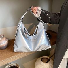 Trendy Designer Silver Tote Large Shoulder Crossbody Bags Women Handbags Purses New Fashion Casual Messenger Bag [23y 9m 26d]