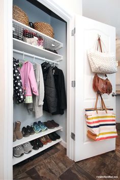 a closet with shoes, bags and handbags hanging on the door handles to keep things organized